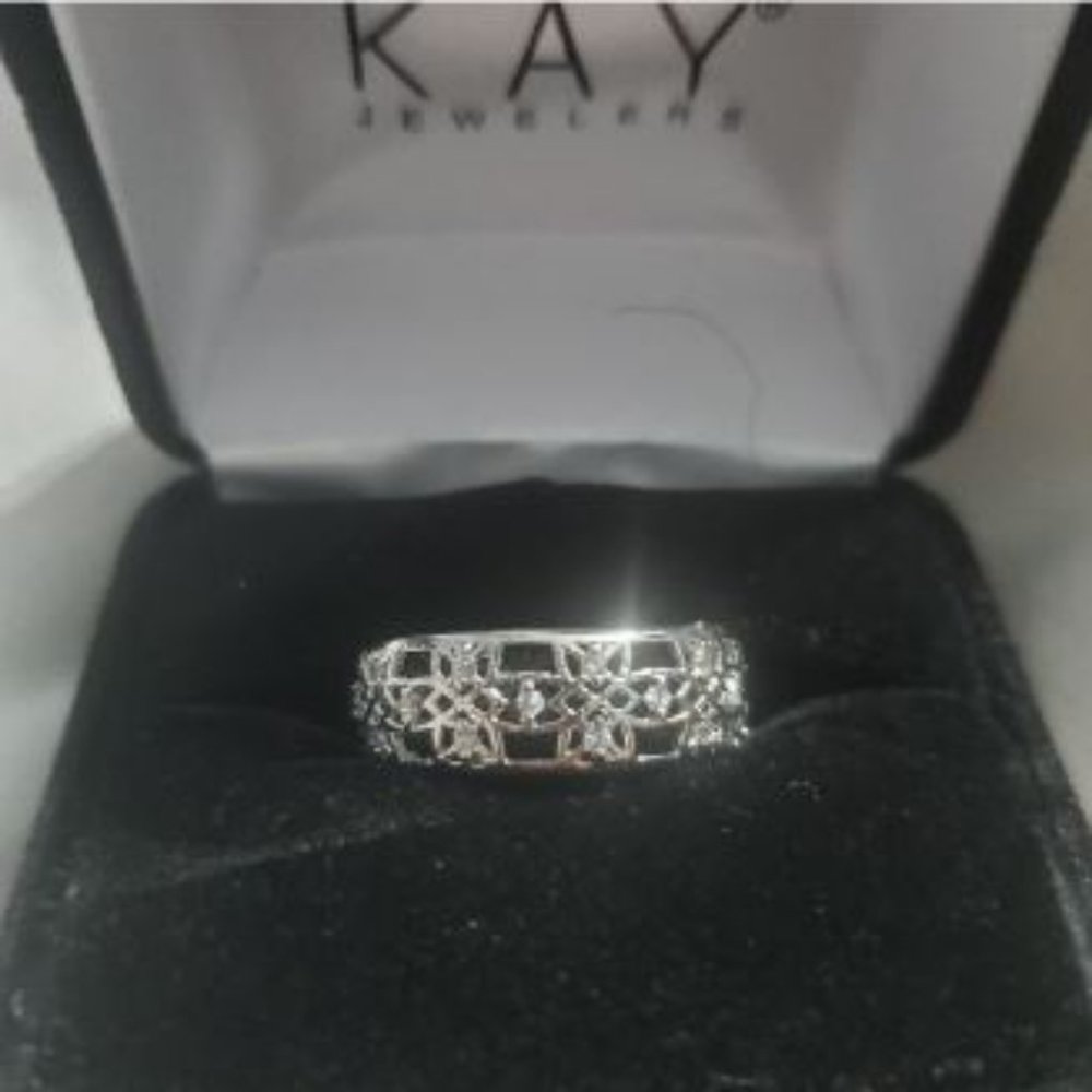Anniversary Silver Sapphire Ring Band Size 7 - Picture 2 of 2